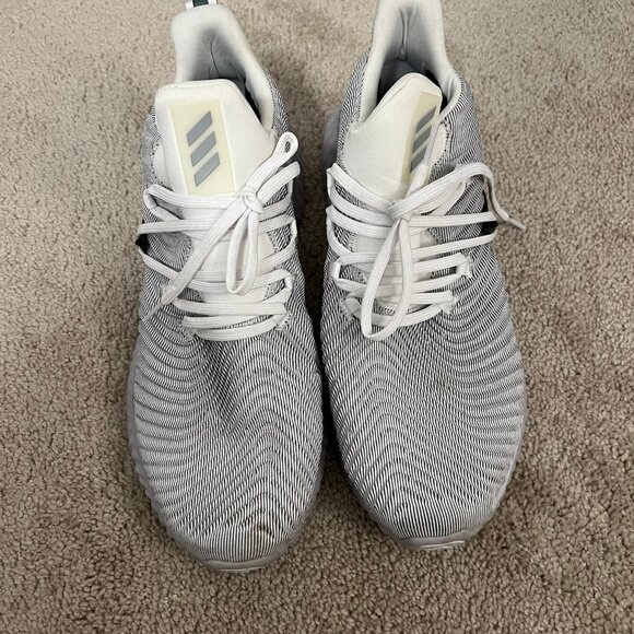 Adidas AlphaBounce Instinct Shoes 11 - Picture 1 of 4